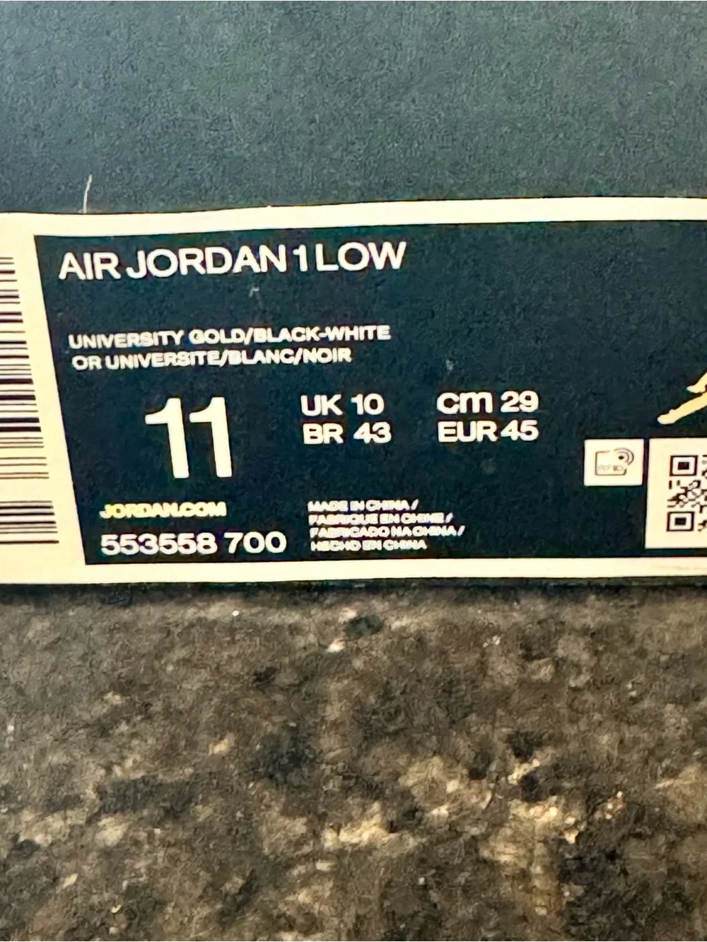Jordan 1 Low University Gold